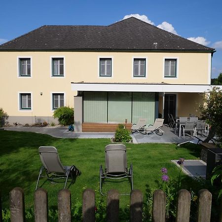 Lugerfarm Hotell Melk Exteriör bild