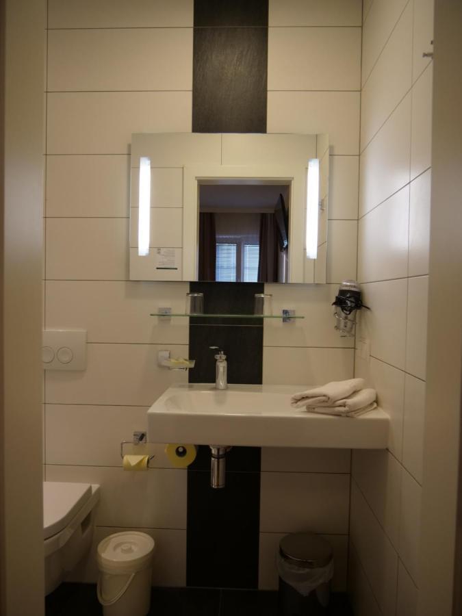 Lugerfarm Hotell Melk Exteriör bild